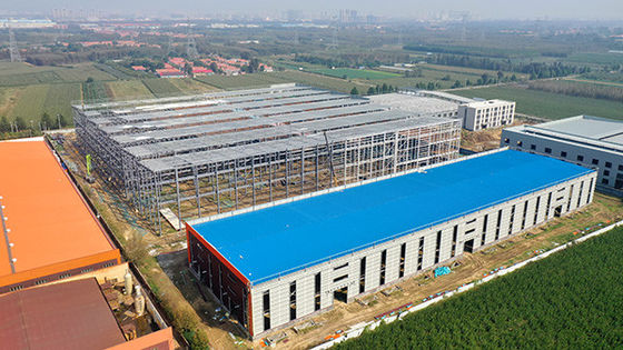 Окрашенное оцинкованное сборное здание Q235B Сборный стальной склад